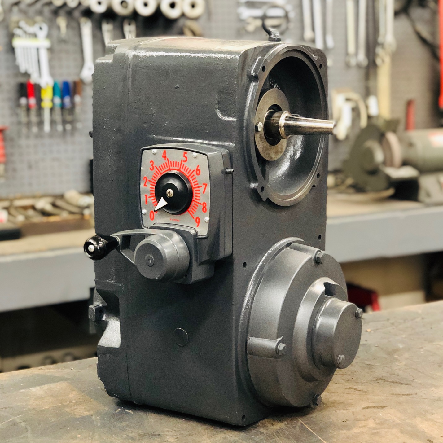 F714, 15 Frame, 500-4000 RPM, VAM Type, Z-Flow Assembly, 5HP Max Input